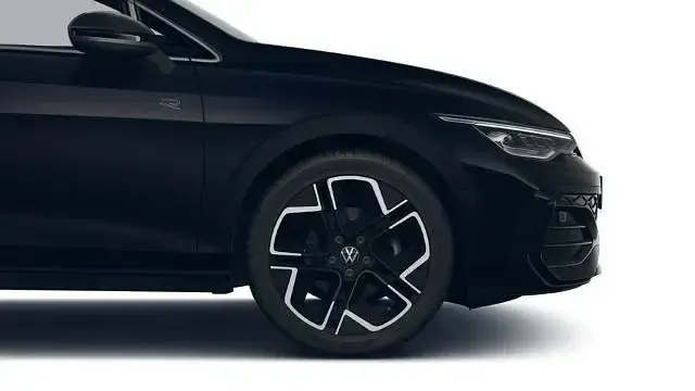 Neu VW Golf VIII R-line 150 PS (110 kW) 2026 Schwarz Limousine