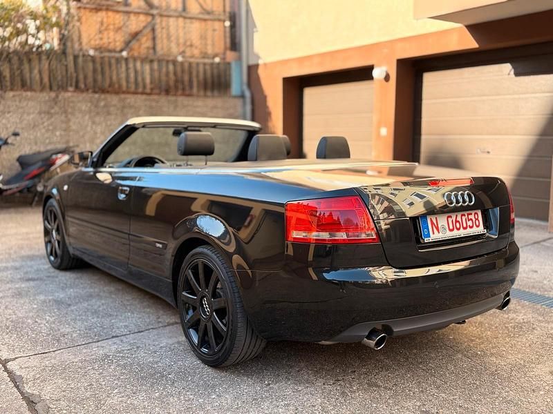 Gebraucht Audi A4 Cabriolet S-Line 163 PS (119 kW) 2005 Schwarz Cabrio