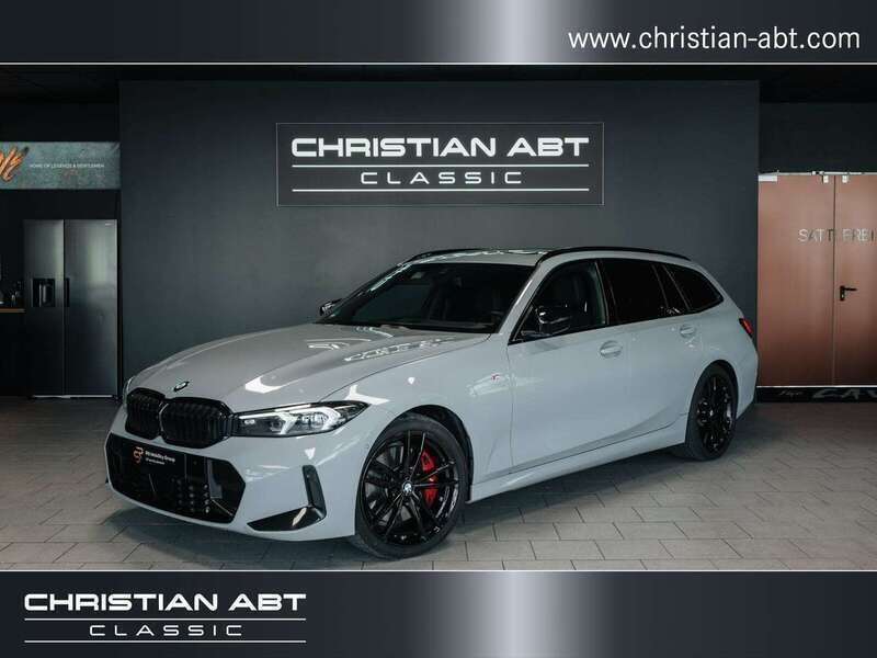 Grau Gebraucht 2023 BMW 330 M Sport Kombi | 50.000 € - Bild 1/4