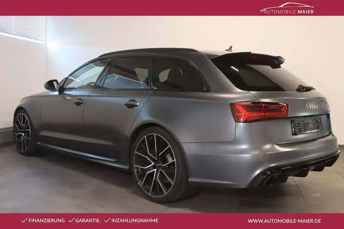 Gebraucht Audi RS6 Performance 605 PS (444 kW) 2017 Daytonagrau matteffekt Kombi