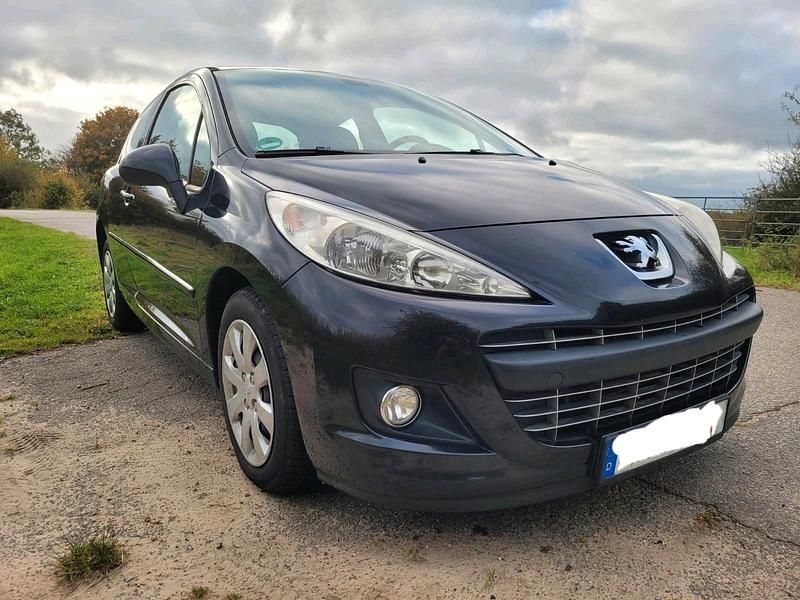 Schwarz Gebraucht 2012 Peugeot 207 Kleinwagen | 2.999 € (Fairer Preis) - Bild 1/4