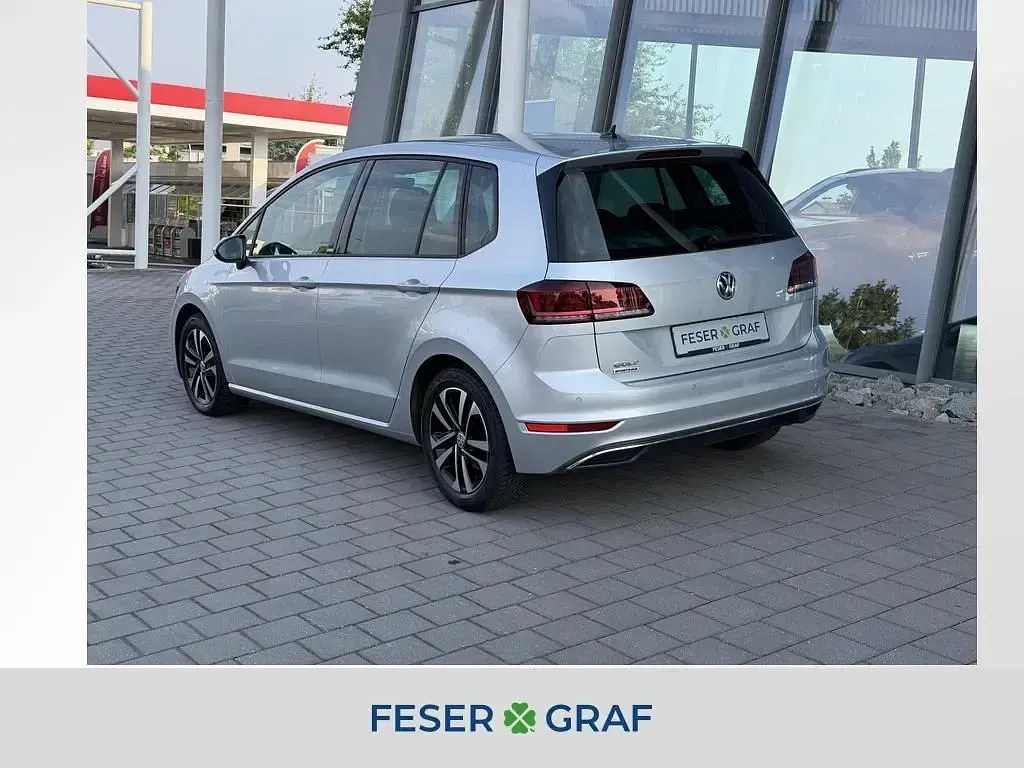 Gebraucht VW Golf VII United 150 PS (110 kW) 2020 Silber Van / Kleinbus