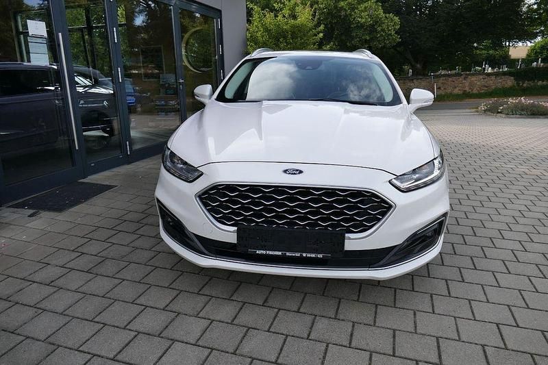 Gebraucht Ford Mondeo Vignale 190 PS (139 kW) 2020 Weiß Limousine