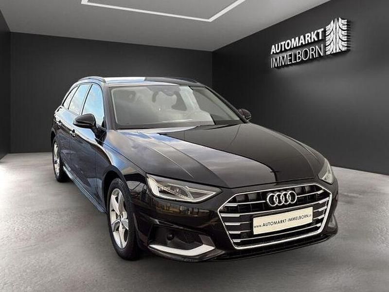 Gebraucht Audi A4 Advanced 220 PS (161 kW) 2021 Mythosschwarz (metallic) Kombi