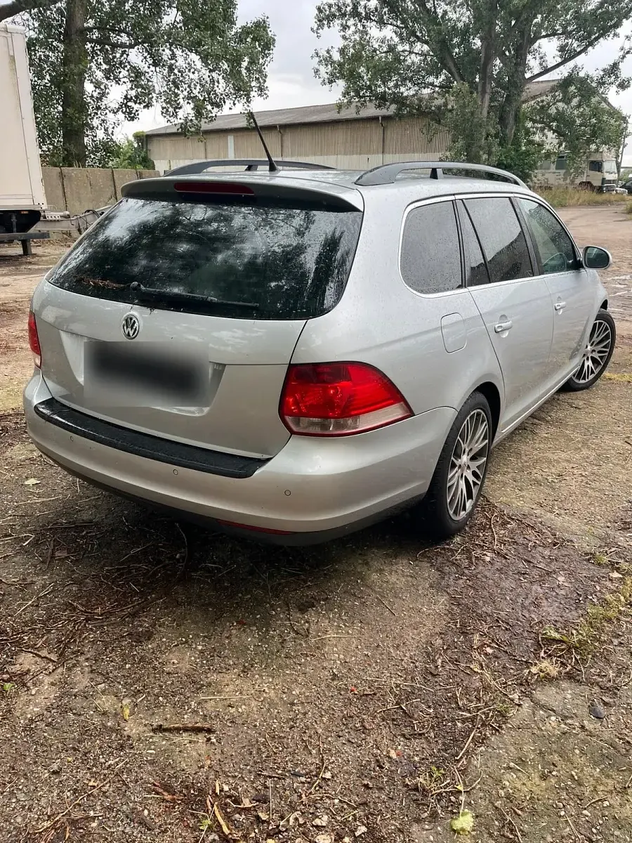 Gebraucht VW Golf V 105 PS (77 kW) 2007 Silber Kombi