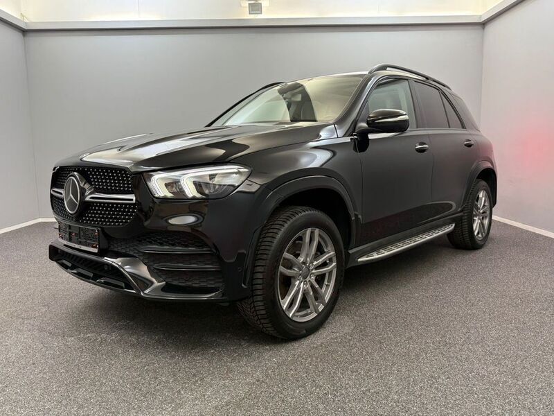 Schwarz Gebraucht 2019 Mercedes GLE350 AMG line SUV | 59.999 € (Etwas zu teuer) - Bild 1/4