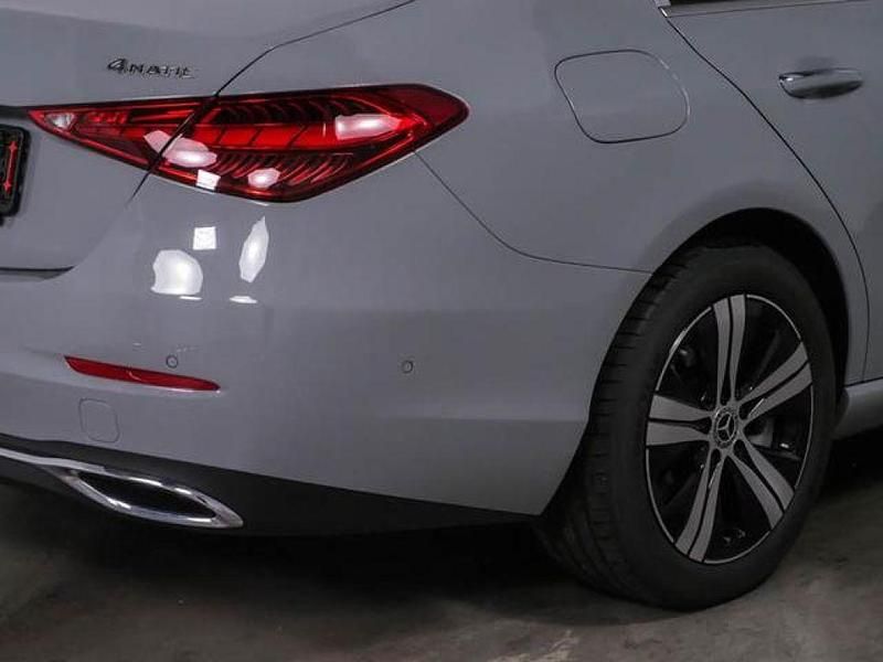 Second-hand Mercedes E400 252 CP (185 kW) 2024 Gri Berlinǎ