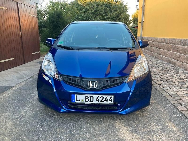 Blau Gebraucht 2011 Honda Jazz Exclusive Kleinwagen | 7.600 € (Guter Preis) - Bild 1/4