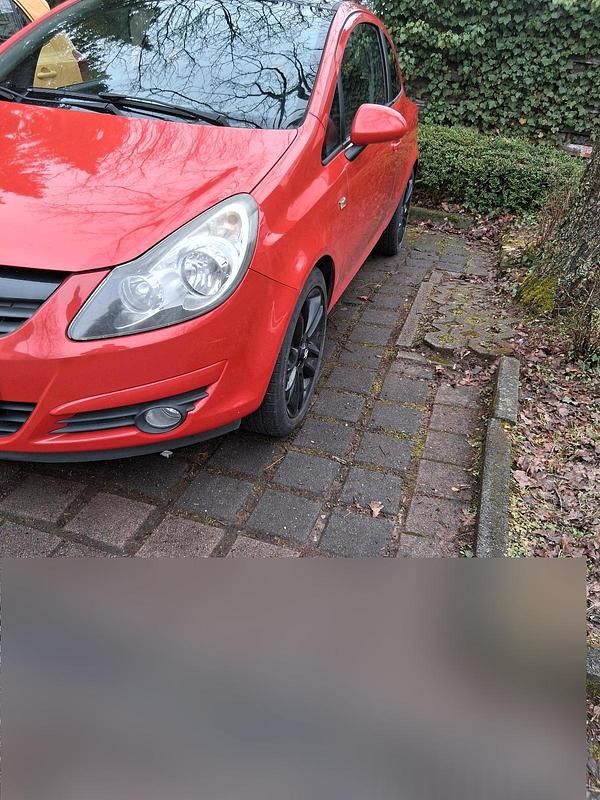 Gebraucht Opel Corsa 80 PS (58 kW) 2010 Rot Kleinwagen