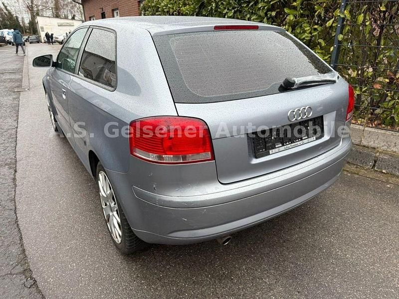 Gebraucht Audi A3 Attraction 102 PS (75 kW) 2007 Silber Kleinwagen