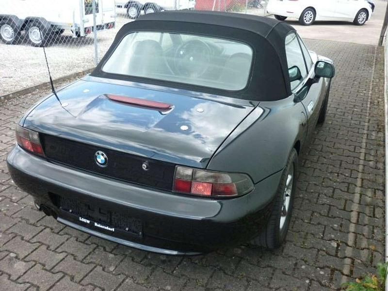 Gebraucht BMW Z3 140 PS (102 kW) 1998 Cormosschwarzmetall Cabrio