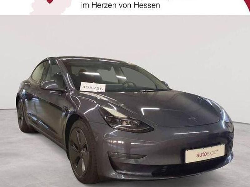 Midnight silver metallic Gebraucht 2021 Tesla Model 3 Long Range AWD Limousine | 25.790 € (Fairer Preis) - Bild 1/4