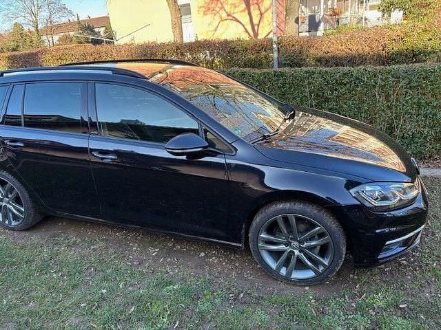 Gebraucht VW Golf VII United 116 PS (85 kW) 2020 Schwarz Kombi