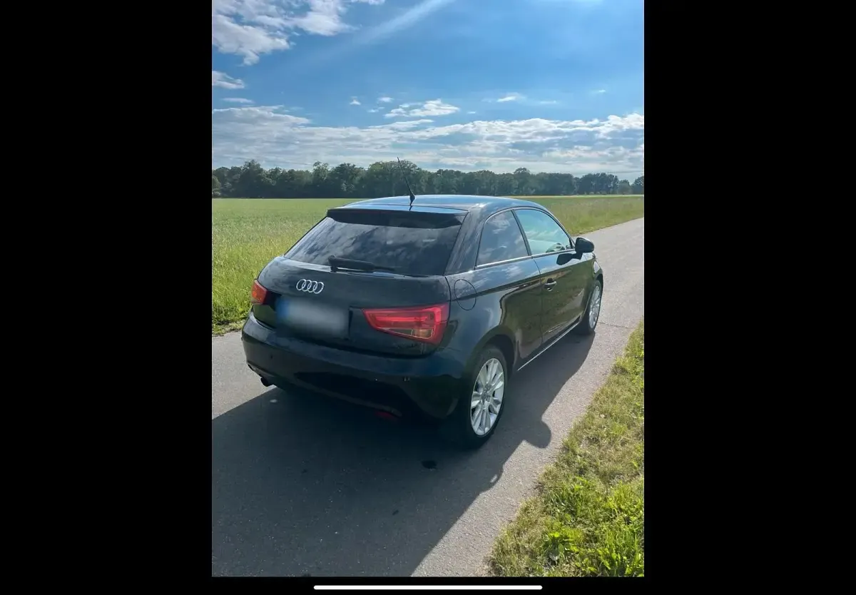 Gebraucht Audi A1 86 PS (63 kW) 2010 Schwarz Kleinwagen