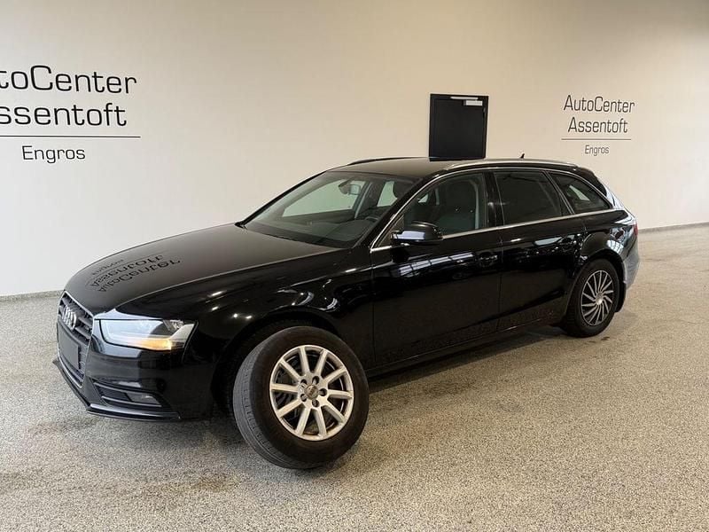 Gebraucht Audi A4 Performance 136 PS (100 kW) 2012 Schwarz Kombi