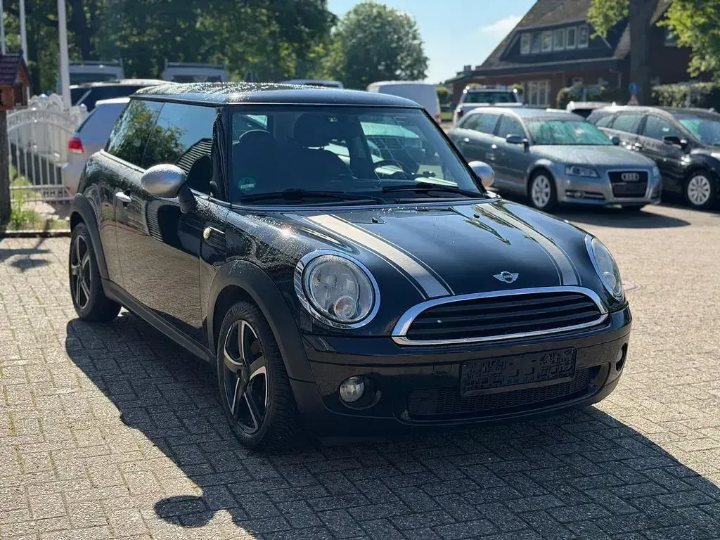 Gebraucht Mini ONE 75 PS (55 kW) 2009 Schwarz Kleinwagen