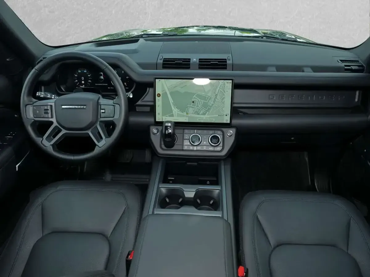 Gebraucht Land Rover Defender HSE Dynamic 349 PS (256 kW) 2025 Woolstone green SUV