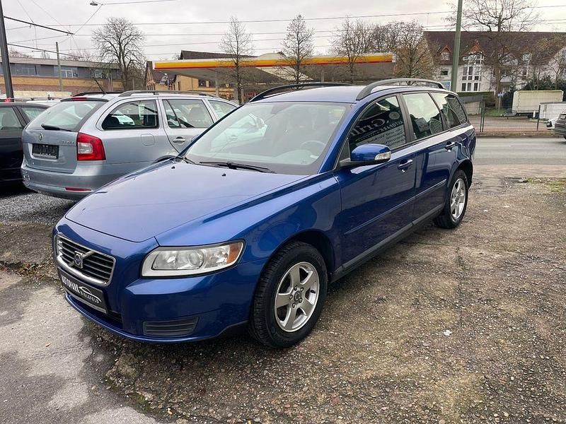 Gebraucht Volvo V50 Kinetic 101 PS (74 kW) 2009 Blau Kombi