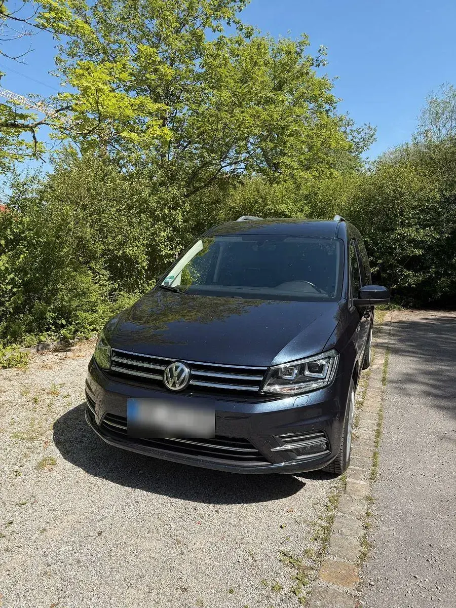 Gebraucht VW Caddy Maxi Highline 125 PS (91 kW) 2018 Blau Van / Kleinbus