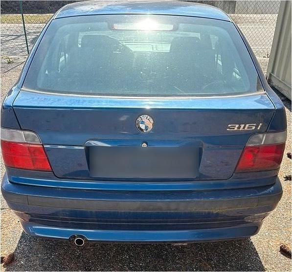 Gebraucht BMW 316 Compact 100 PS (73 kW) 2000 Blau Kleinwagen