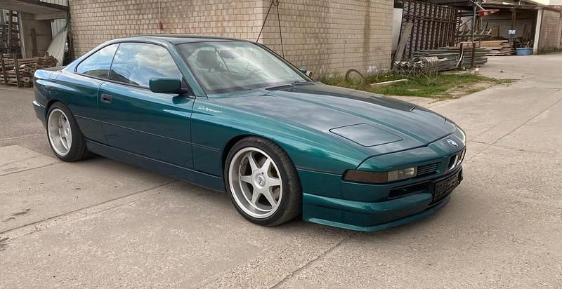 Grün Gebraucht 1992 BMW 850 Performance Coupé | 29.999 € - Bild 1/3