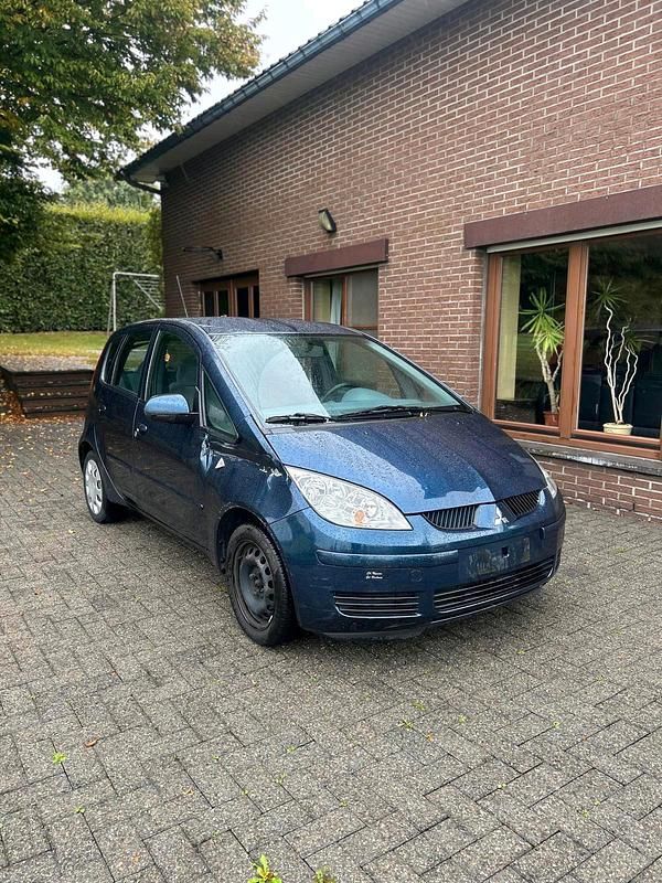 Blau Gebraucht 2006 Mitsubishi Colt Kleinwagen | 1.450 € (Guter Preis) - Bild 1/4