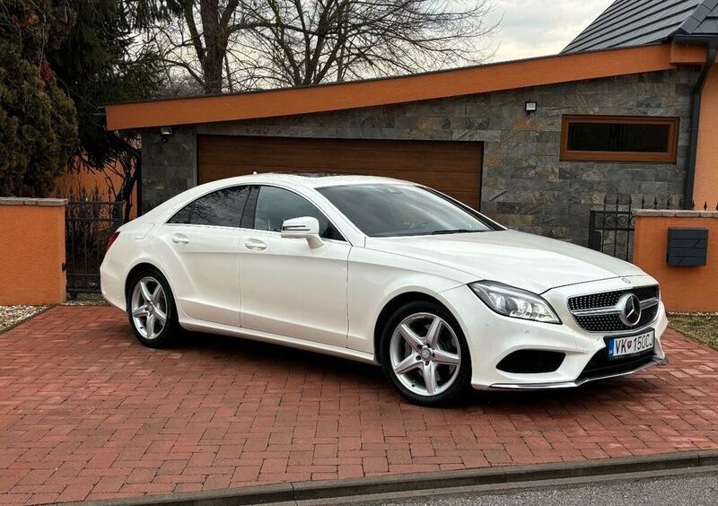 Weiß Gebraucht 2014 Mercedes CLS350 AMG Limousine | 19.500 € (Superpreis) - Bild 1/4