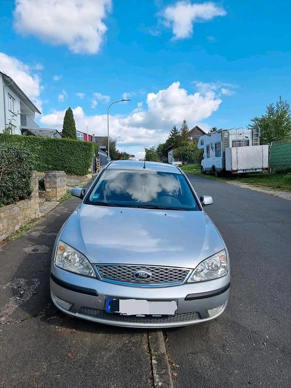 Gebraucht Ford Mondeo 145 PS (106 kW) 2006 Silber Limousine