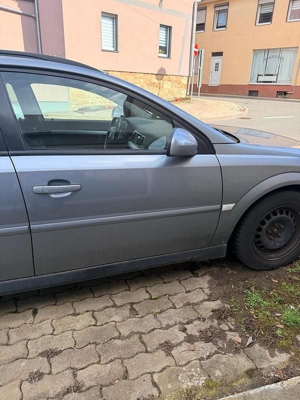 Gebraucht Opel Vectra 150 PS (110 kW) 2005 Silber Kombi