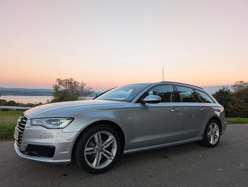 Silber Gebraucht 2014 Audi A6 Kombi | 19.400 € - Bild 1/4