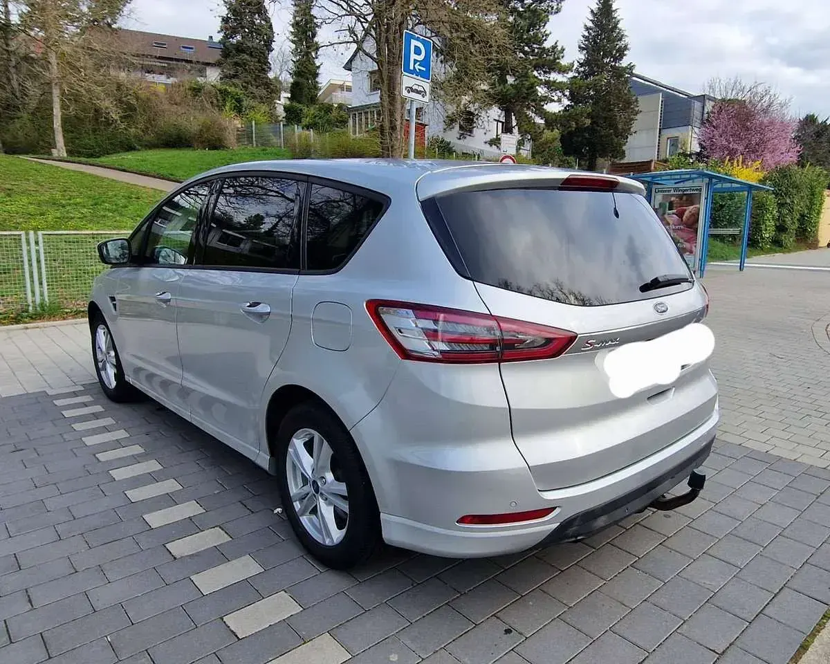 Gebraucht Ford S-MAX S 150 PS (110 kW) 2019 Silber Van / Kleinbus