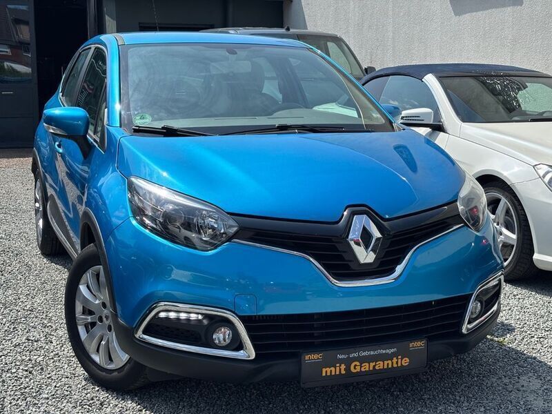 Blau Gebraucht 2013 Renault Captur Dynamique SUV | 6.990 € (Fairer Preis) - Bild 1/4