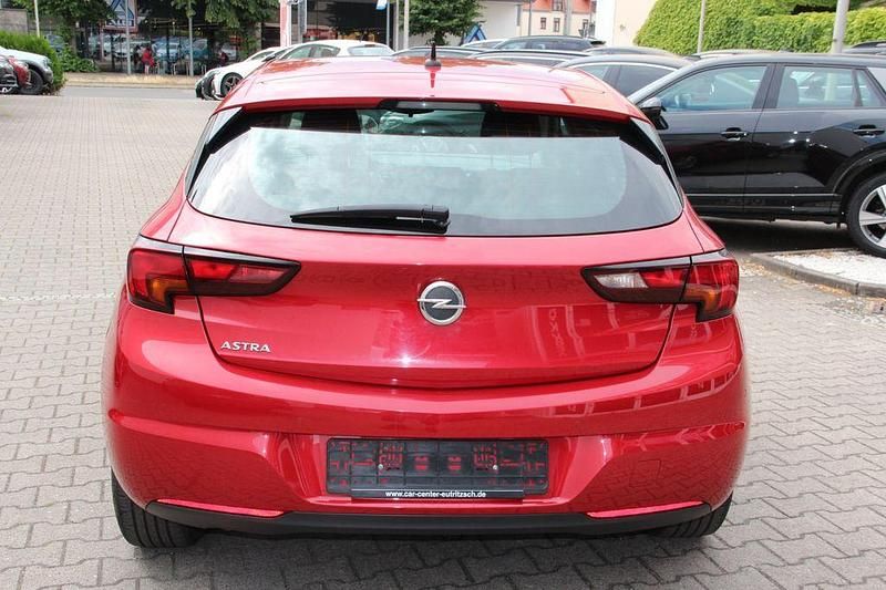 Gebraucht Opel Astra Edition 110 PS (80 kW) 2021 Rot Limousine