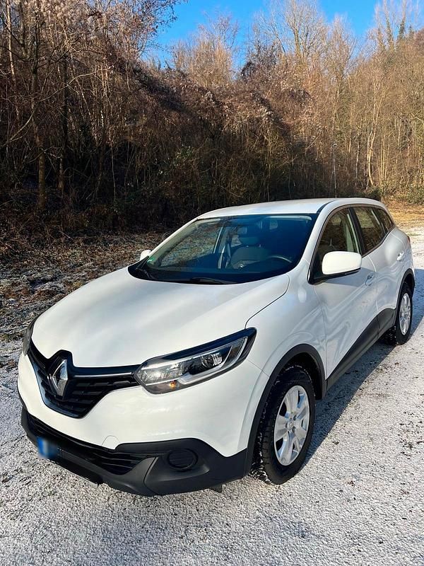 Gebraucht Renault Kadjar Life 140 PS (102 kW) 2019 Weiß SUV