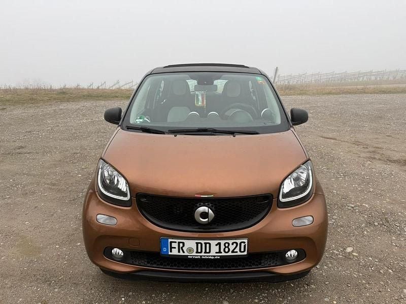 Gebraucht Smart ForFour Passion 71 PS (52 kW) 2017 Braun Kleinwagen