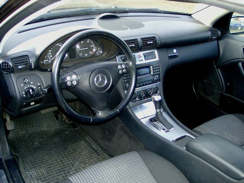 Gebraucht Mercedes CL220 150 PS (110 kW) 2005 Schwarz Coupé