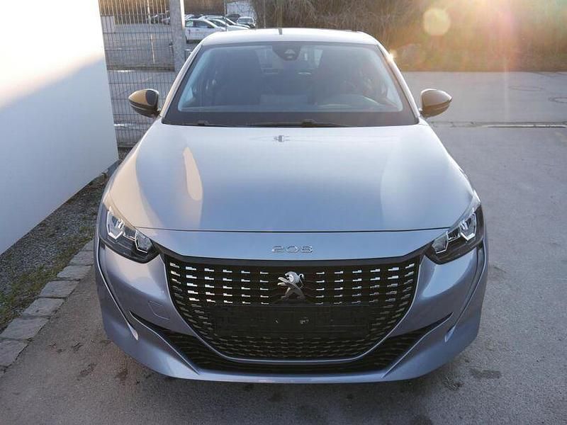 Gebraucht Peugeot 208 Active 75 PS (55 kW) 2022 Grau Kleinwagen