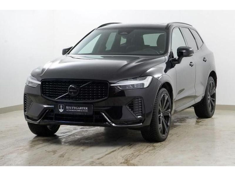 Gebraucht Volvo XC60 Plus 250 PS (183 kW) 2024 Onyx black / (metallic) SUV