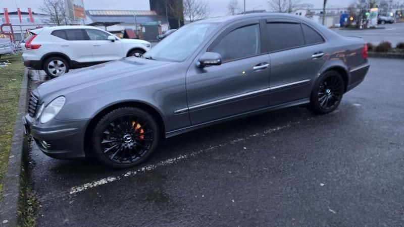 Gebraucht Mercedes E280 Avantgarde 190 PS (139 kW) 2008 Kombi