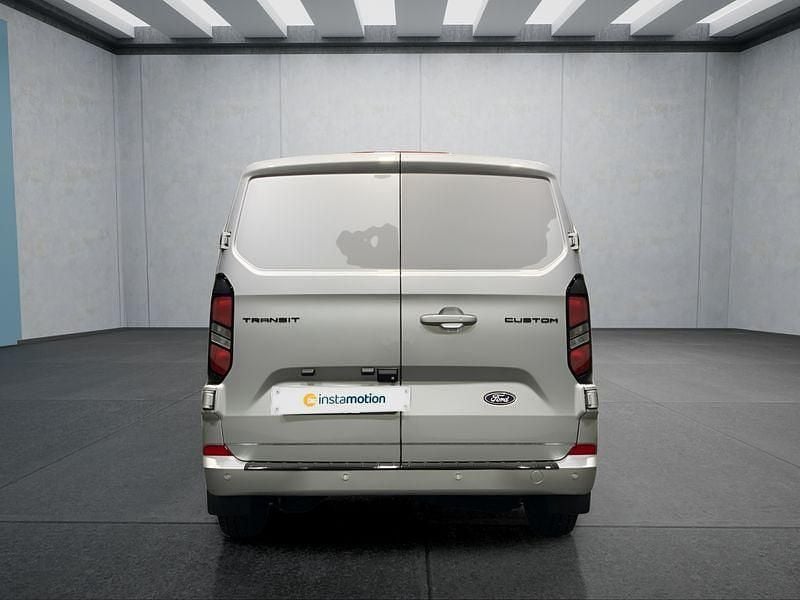Gebraucht Ford Transit Custom 136 PS (100 kW) 2025 Silber Van / Kleinbus