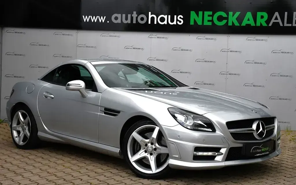 Gebraucht Mercedes SLK200 AMG line 184 PS (135 kW) 2012 Iridiumsilber  lack Cabrio