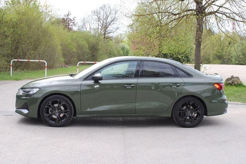 Second-hand Audi A3 150 CP (110 kW) 2024 Verde Berlinǎ