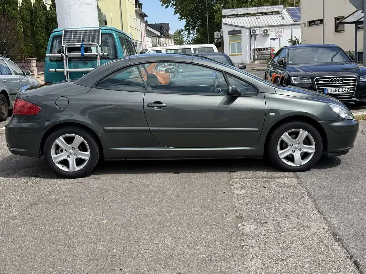 Gebraucht Peugeot 307 CC 136 PS (100 kW) 2004 Cabrio