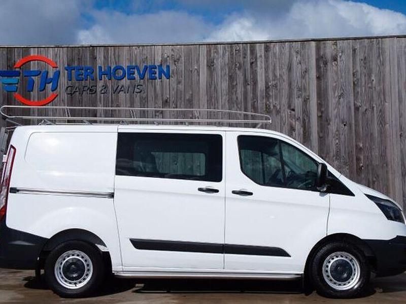 Gebraucht Ford Tourneo Custom 101 PS (74 kW) 2016 Weiss Van