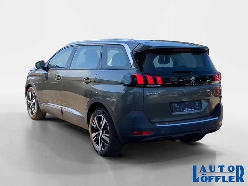 Gebraucht Peugeot 5008 Allure 131 PS (96 kW) 2020 An pc (grau) Van / Kleinbus