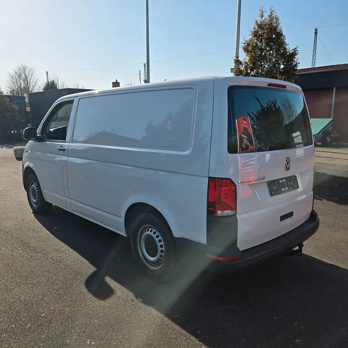 Używany VW Transporter 150 KM (110 kW) 2021 Biały Van