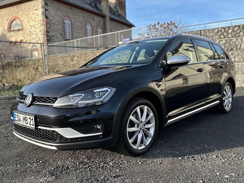 Gebraucht VW Golf Alltrack 184 PS (135 kW) 2018 Schwarz Kombi
