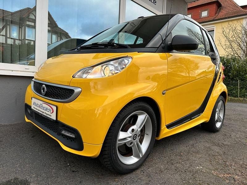 Gebraucht Smart ForTwo Cabrio Passion 84 PS (61 kW) 2015 Schwarz Cabrio