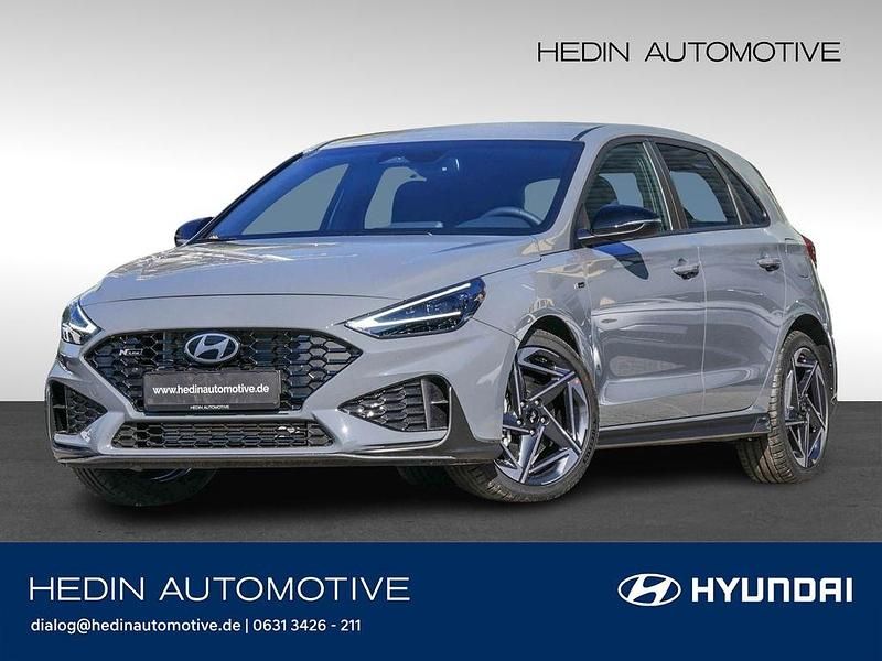 Grau Neu 2025 Hyundai i30 N Line Limousine | 28.970 € (Fairer Preis) - Bild 1/4