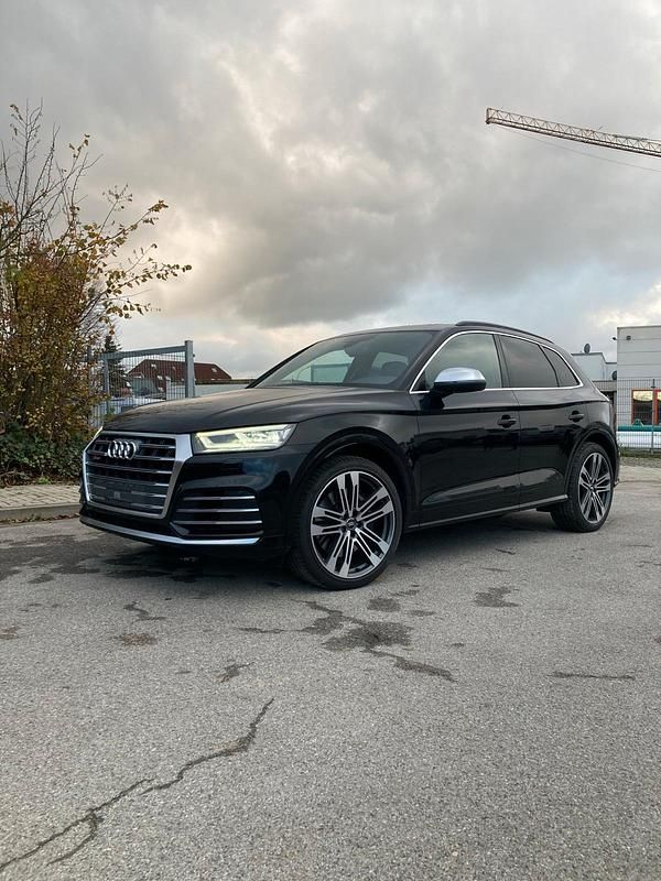 Schwarz Gebraucht 2020 Audi SQ5 SUV | 29.999 € (Superpreis) - Bild 1/4